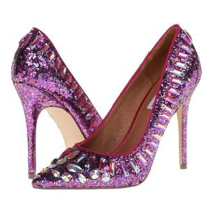 Steve Madden pumps